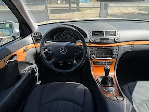 Mercedes-Benz E220 CDI 2008 - imagine 10