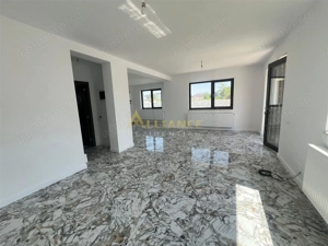 Vila individuala- 4 CAMERE-2 BAI-TEREN 344 MP - imagine 13