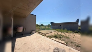 Casă Nouă cu Piscină | 3 Dormitoare | Sat Costi | Teren Proprietate - imagine 2