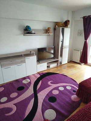 Inchiriez apartament doua camere Ansamblul Buzaului - imagine 2