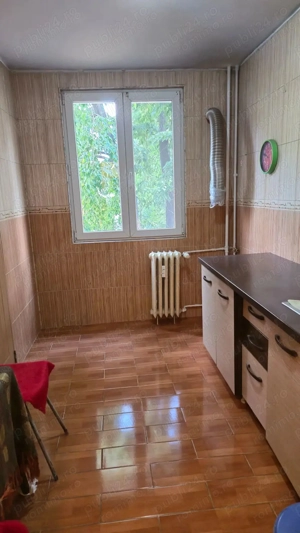  De Vanzare 3 Camere | Etaj 1 | 66 mp | Metrou Valea Ialomitei - imagine 3