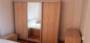 GIROCULUI, 2 CASE INTR-O SINGURA CURTE CU TEREN GENEROS - imagine 5