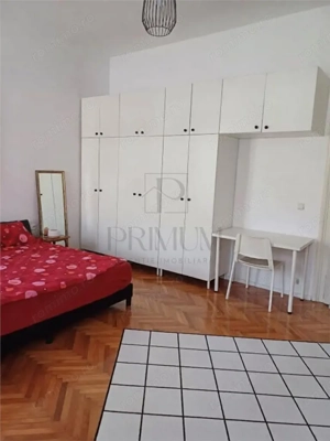SAGULUI, CASA ISTORICA, 2 DORMITOARE, LIVING, BUCATARIE INCHISA, GRADINA - imagine 2