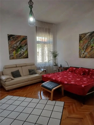 SAGULUI, CASA ISTORICA, 2 DORMITOARE, LIVING, BUCATARIE INCHISA, GRADINA - imagine 5