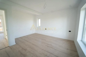 Vila individuala-- 4 camere - Complex Rezidential-400 M de STV - imagine 16