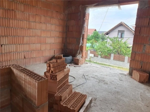 FREIDORF, DUPLEX DECOMANDAT, 6 CAMERE, 2 BAI, BALCOANE, POSIBILITATE DE MANSARDARE - imagine 4