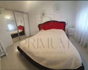 FREIDORF, APARTAMENT LA PARTER IN CASE INSIRUITE, 3 CAMERE SI CENTRALA PROPIE - imagine 7