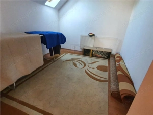 FREIDORF, CASA DECOMANDATA CU 7 CAMERE, 5 DORMITOARE, 3 BAI, BUCATARIE INCHISA SI SPATII DE DEPOZITA - imagine 11