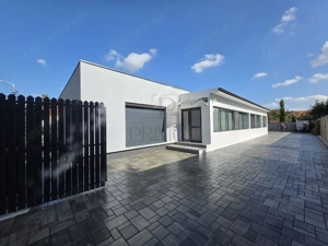 SAGULUI, CASA 4 CAMERE, IMPARTITA IN APARTAMENTE CU TEREN GENEROS - imagine 9