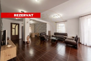 Casă de închiriat cu 3 dormitoare | Prundu Mic | Teren 780 mp | Terasa 40 mp