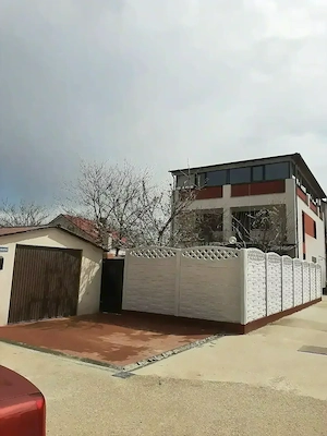 Casă P+2 cu teren 800 mp, garaj, foișor și multiple facilități