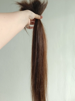 Vând păr natural virgin peste 60cm