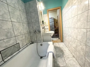 Apartament 3 camere, etaj 3, 50 mp - zona Calea Sagului - imagine 11