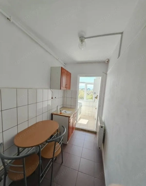 Apartament 1 camere zona Vasile Aaron - imagine 2