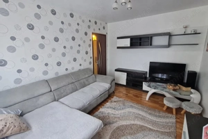 Apartament 2 camere zona Vasile Aaron - imagine 2