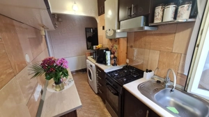 Apartament 2 camere zona Vasile Aaron - imagine 6
