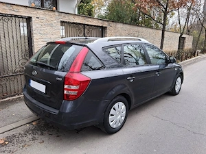 Kia ceed 1.6crdi - imagine 5