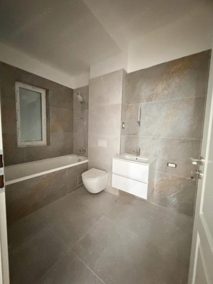 3 Camere - 2 Bai - 72 mp + terasa 25 mp  135.000 euro TVA Inclus - imagine 9