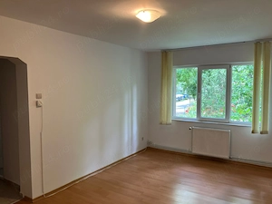 apartament 2 cam Ciurchi - imagine 2