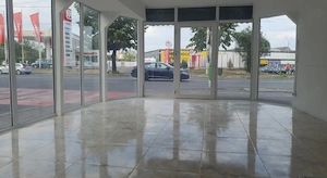 Inchiriez spatiu comercial 35mp 50mp sau 70mp