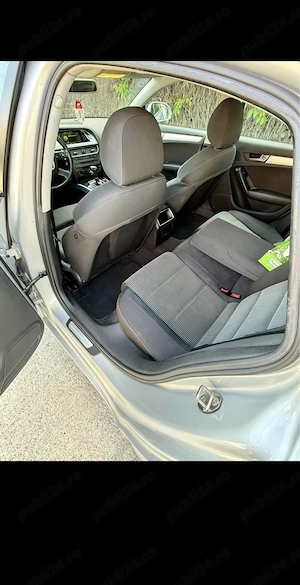 Vând Audi a4 b8 2009 euro 5 automat 8+1 trepte  - imagine 5