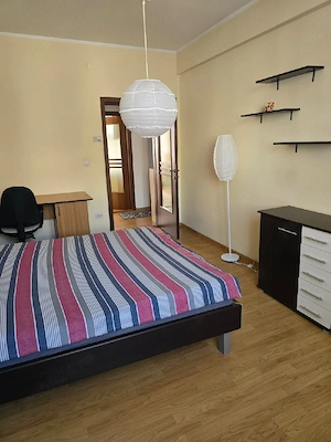 Inchiriez apartament 2 camere decomandat ultracentral-facultatea de drept-centrul Nato - imagine 2