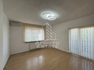 Spatiu pentru birouri, 200 mp, 5 camere decomandate, Sagului Timisoara - imagine 4