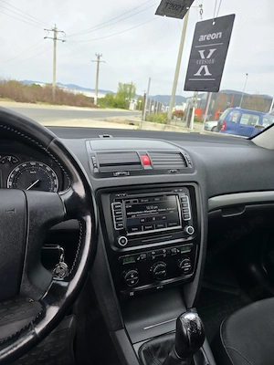 Skoda octavia 2 1.9 tdi 2008 - imagine 4