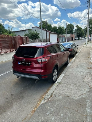 Ford Kuga  - imagine 4