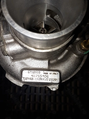 Vindem turbina pentru Saab 9:3