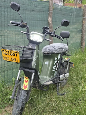 Scuter electric RTB SULINA 5 25KM H fara permis  preț 5100 lei  nr tel  