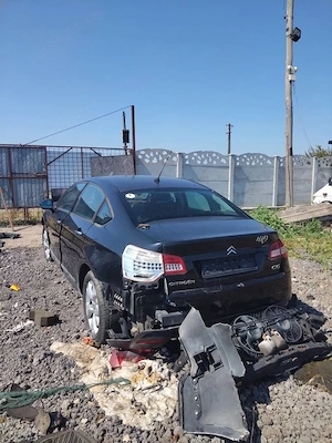  Dezmembrez Citroen C5 X7 (Generația 2) | 1.6 HDi Manual, Suspensie Arcuri - Multe piese disponibile - imagine 2