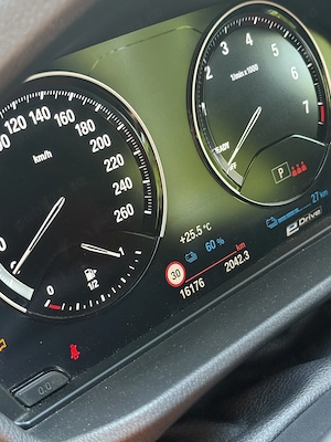 BMW X2 XDRIVE 25E - Ediție Specială M SPORT 50 Plug Hybrid - imagine 12
