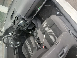 Vând Volkswagen polo  - imagine 5