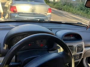 Vând Renault symbol în perfectă stare de funcționare acte valabile  - imagine 2