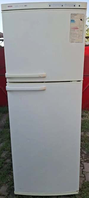 Combina frigorifica Bosch 420 L,185 cm No Frost, clasa A