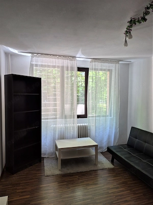 Garsonieră primitoare în zona Brâncoveanu - Huedin (Direct proprietar) 