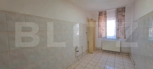 Apartament 2 camere, etaj 4, zona centrală, Făgăraș – nemobilat, de renovat - imagine 8