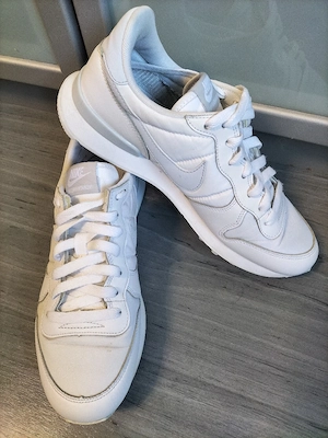 Nike Internationalist Nr 39