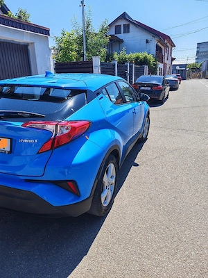 Toyota C-HR 1,8 hibrid 122 cp 2019 - imagine 2