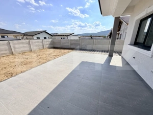 Casa individuala 4 camere, 127 mp, teren 424 mp, zona Orizont - imagine 14