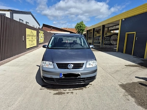 vand vw Touran 1.4 tsi  - imagine 3
