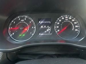 Dacia Logan 2022 full benzină cu gaz - imagine 9