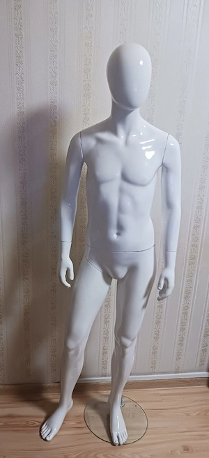 Vând manechini damă  bărbați  copii