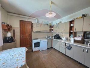 PROPRIETATE PREMIUM CU 4.534 MP TEREN- REGHIN STRADA POMETULUI - imagine 16