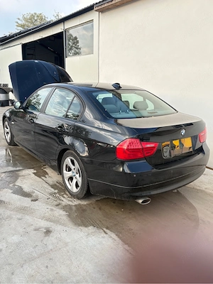 Dezmembrez e90 N47D20C dezmembrari - imagine 5