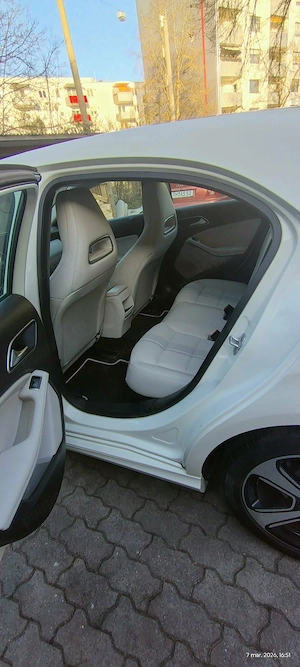 dezmembrez mercedez a180 2017 - imagine 5