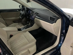 Skoda Superb - imagine 9