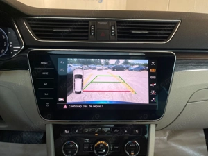 Skoda Superb - imagine 14