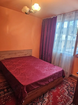 inchiriez apartament 2 camere